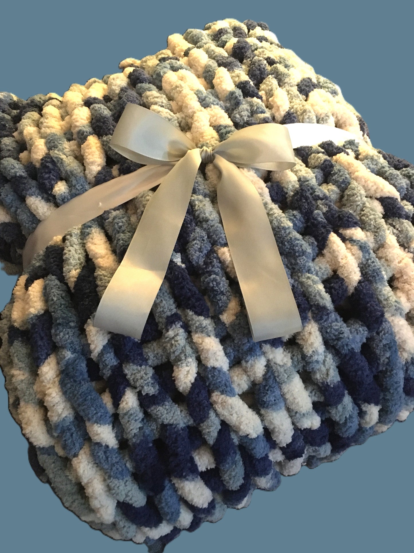 Chunky Hand Knit Blanket – Cozy Winter Throw – Thick & Fluffy – 60"x70" – Farmhouse Cottage Style